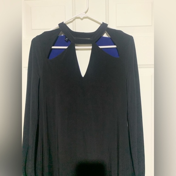 Ladies Medium Black Stretch Dress, Preloved in great condition - Picture 2 of 2